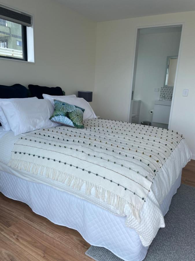 Atahu Bed & Breakfast Porirua Ngoại thất bức ảnh